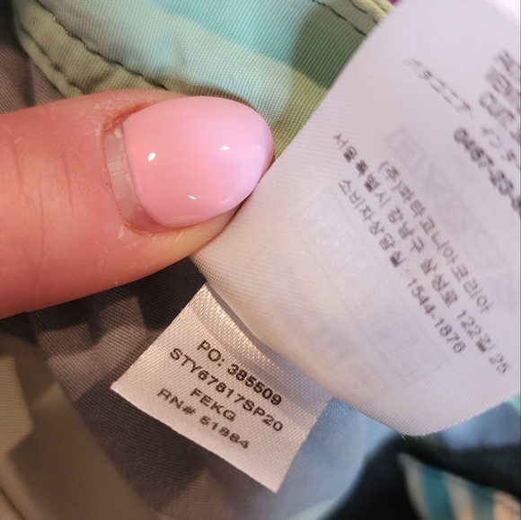 Patagonia Boys 16 board shorts green blue stripe - Picture 14 of 16